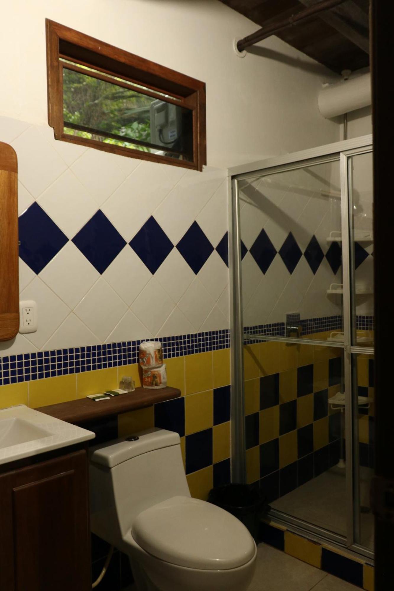 Hotel Salvador Gaviota ลิฟวิงสตัน ภายนอก รูปภาพ