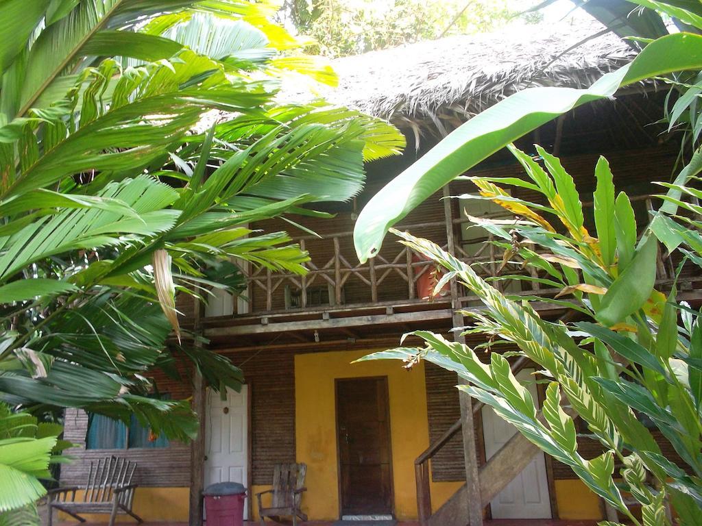 Hotel Salvador Gaviota ลิฟวิงสตัน ภายนอก รูปภาพ