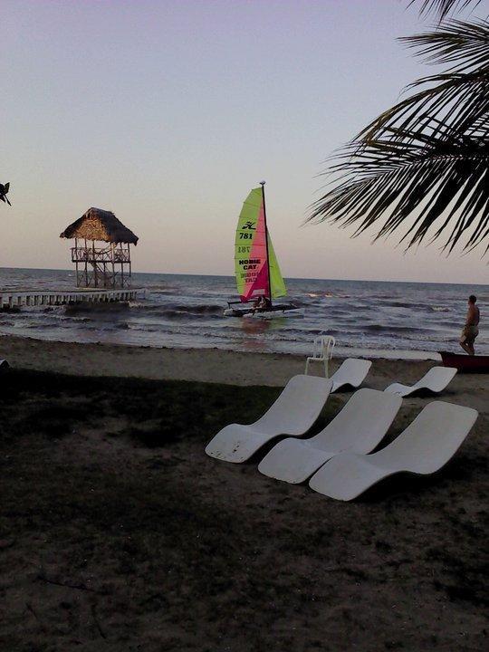 Hotel Salvador Gaviota ลิฟวิงสตัน ภายนอก รูปภาพ